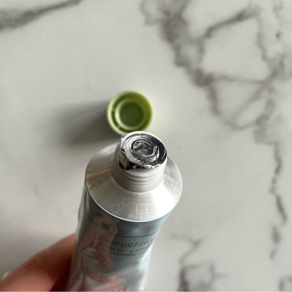 Pixi Beauty Clarity Lotion - Picture 3 of 3